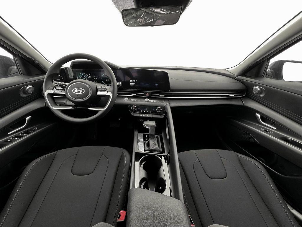 new 2025 Hyundai ELANTRA HEV car, priced at $22,225