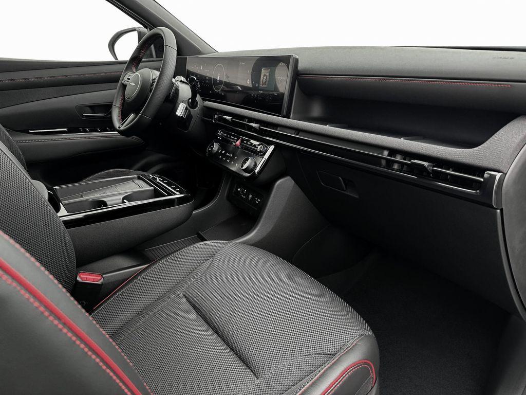 new 2025 Hyundai TUCSON Hybrid car, priced at $36,925