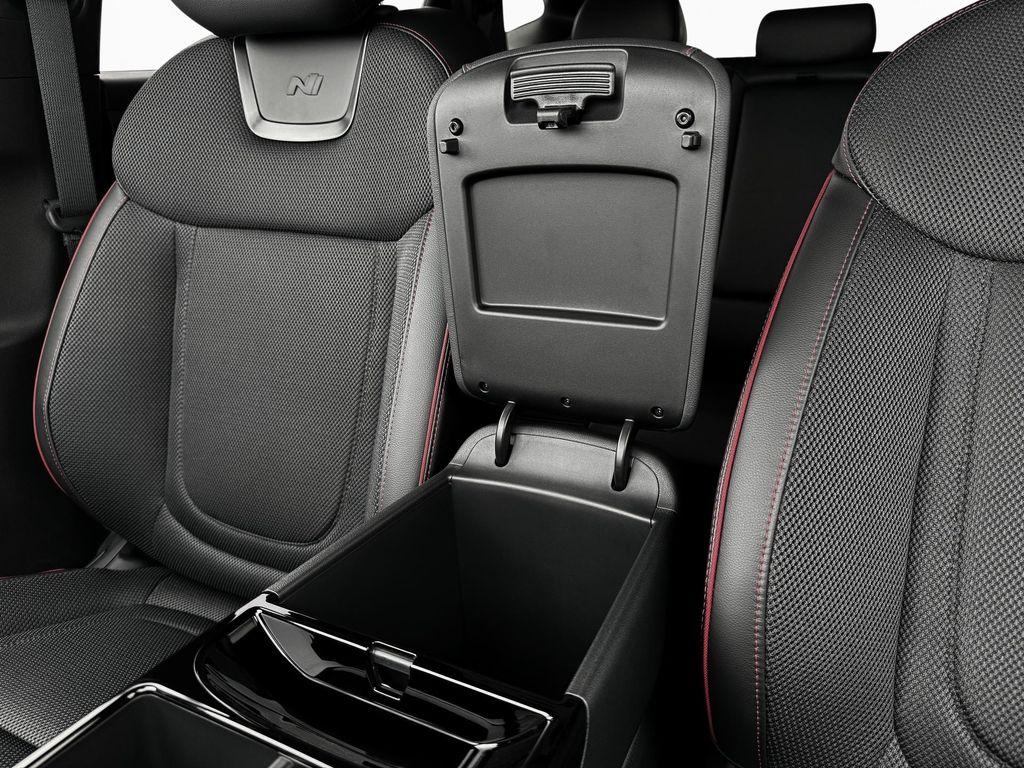 new 2025 Hyundai TUCSON Hybrid car, priced at $36,925