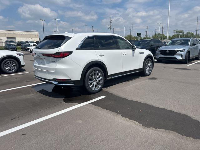 new 2025 Mazda CX-90 car, priced at $51,650