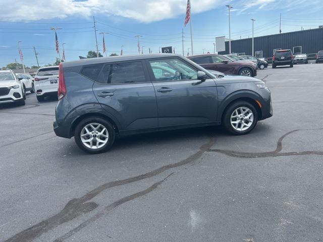 used 2022 Kia Soul car, priced at $17,280
