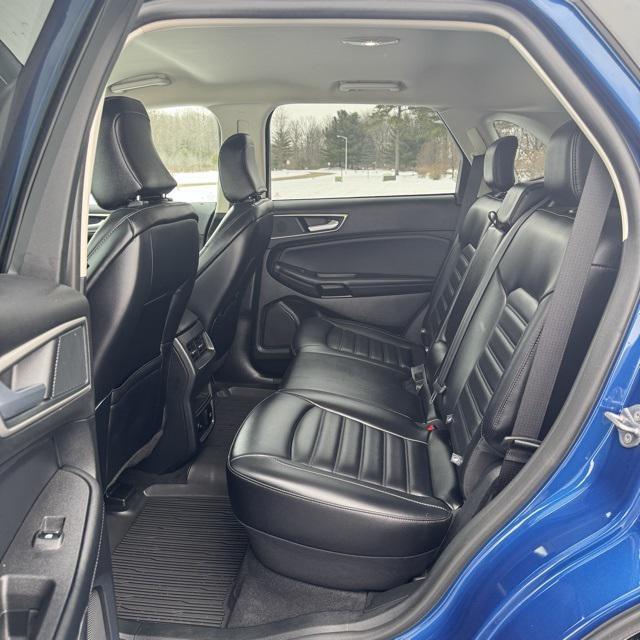 used 2024 Ford Edge car, priced at $31,900