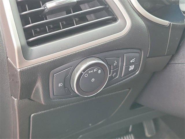 used 2019 Ford Edge car, priced at $16,900