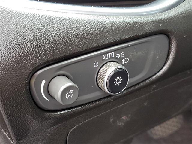 used 2016 Chevrolet Malibu car, priced at $13,900