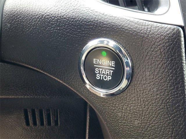used 2024 Ford Edge car, priced at $31,900