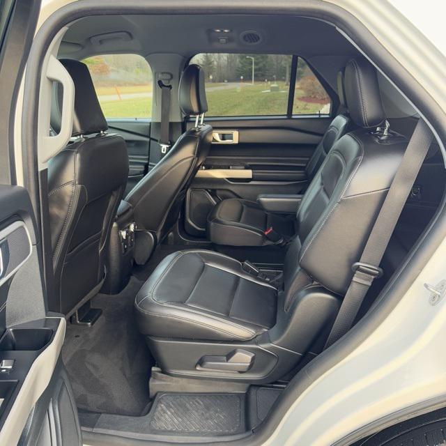 used 2022 Ford Explorer car, priced at $31,900