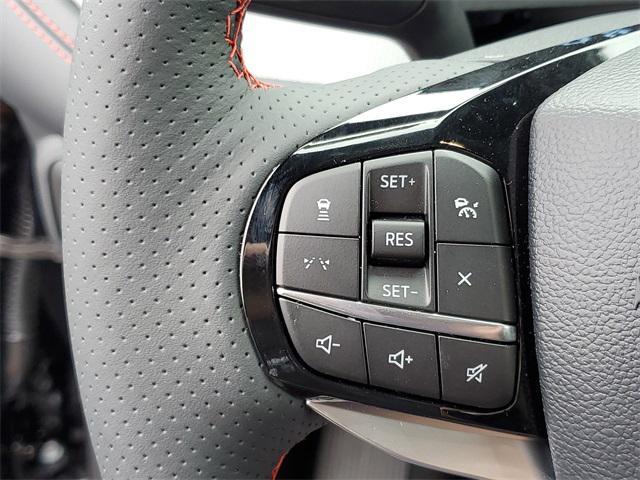 new 2025 Ford Explorer car, priced at $49,315
