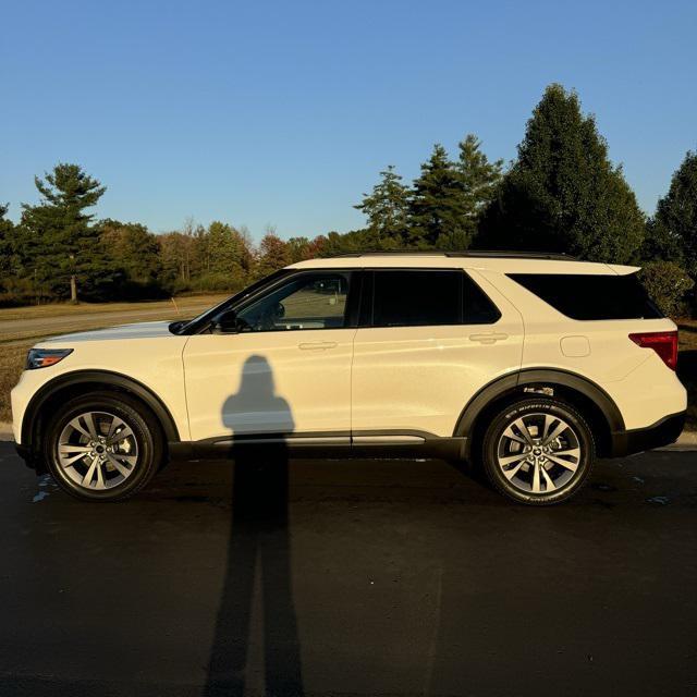 used 2022 Ford Explorer car, priced at $32,900