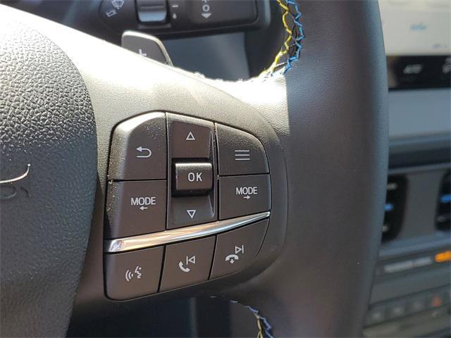new 2025 Ford Maverick car, priced at $38,995