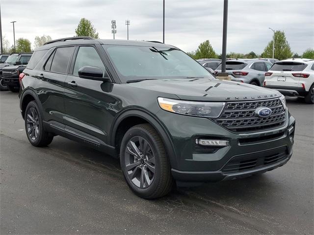 new 2024 Ford Explorer car, priced at $47,944