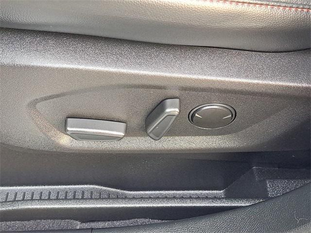 used 2024 Ford Edge car, priced at $32,900