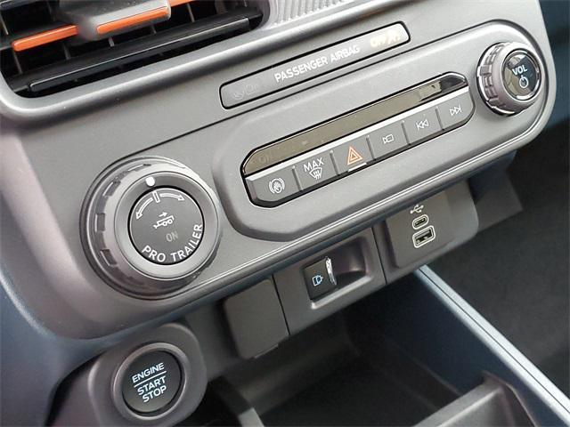 new 2025 Ford Maverick car, priced at $40,995
