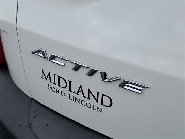 used 2023 Ford Escape car, priced at $27,900