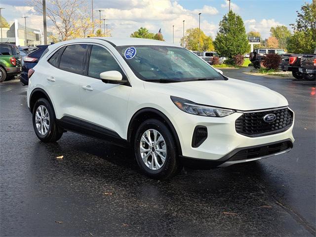 used 2023 Ford Escape car, priced at $29,900