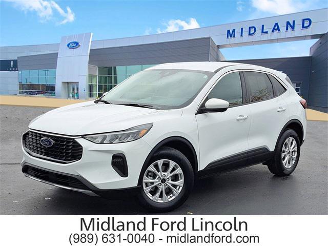 used 2023 Ford Escape car, priced at $28,900