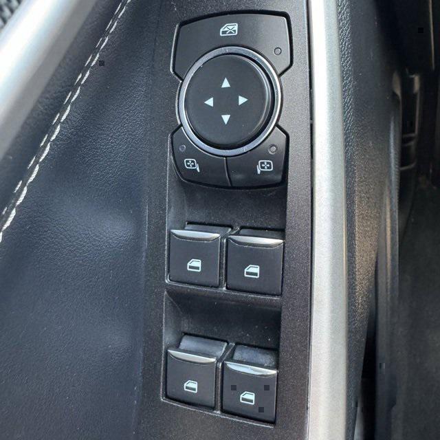 used 2022 Ford Explorer car, priced at $32,900