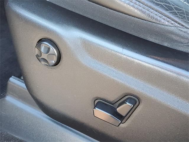 used 2014 Jeep Grand Cherokee car, priced at $6,900