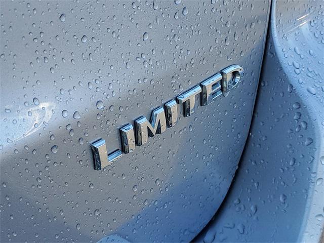 used 2014 Jeep Grand Cherokee car, priced at $6,900