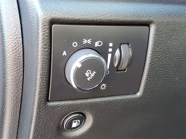 used 2014 Jeep Grand Cherokee car, priced at $6,900