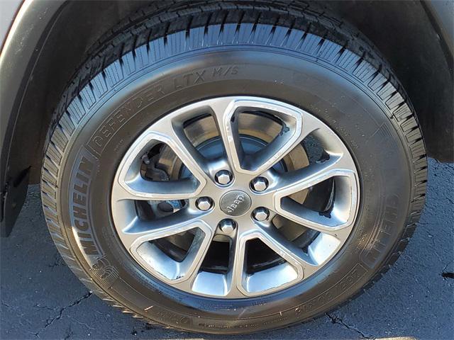 used 2014 Jeep Grand Cherokee car, priced at $6,900