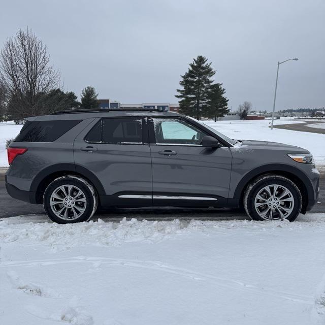 used 2022 Ford Explorer car, priced at $33,900