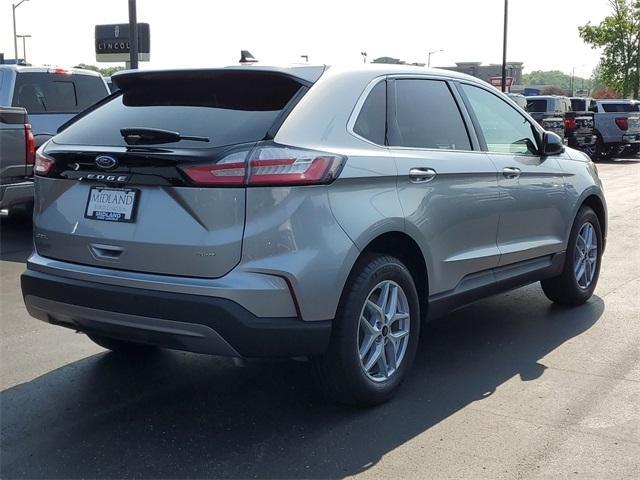new 2024 Ford Edge car, priced at $41,018