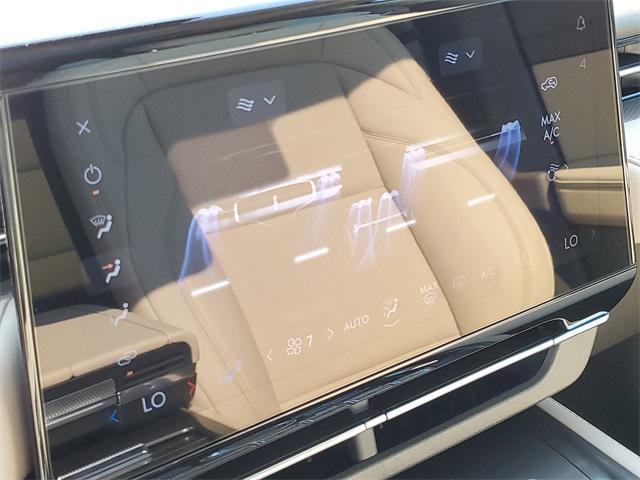 new 2025 Lincoln Nautilus car, priced at $63,270