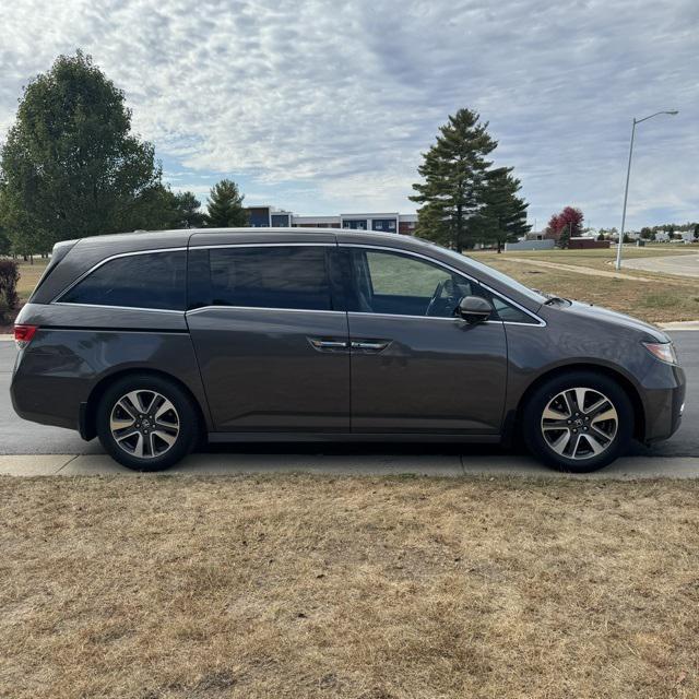 used 2016 Honda Odyssey car, priced at $21,900