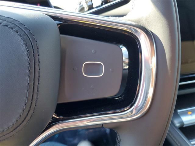 new 2025 Lincoln Nautilus car, priced at $57,235