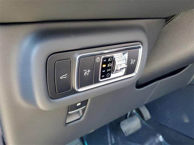 new 2025 Lincoln Nautilus car, priced at $57,235