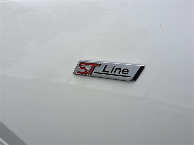 used 2023 Ford Escape car, priced at $27,900
