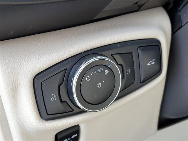 used 2016 Lincoln MKX car, priced at $12,900