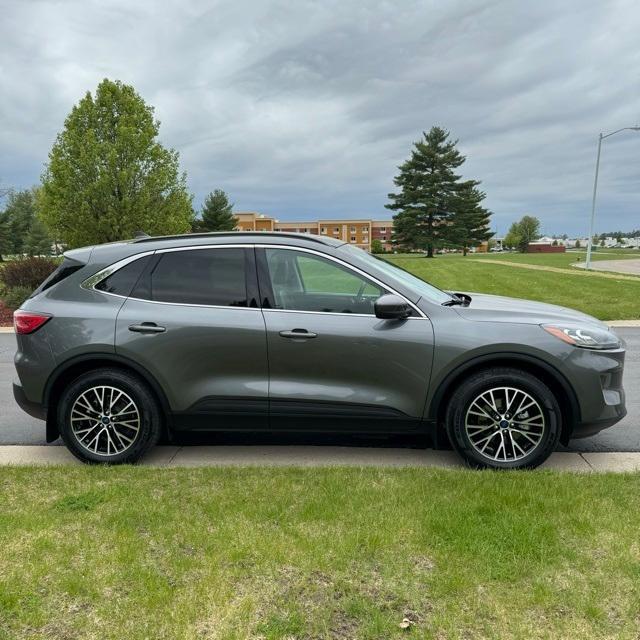 used 2022 Ford Escape PHEV car, priced at $30,900