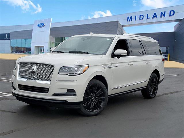 new 2024 Lincoln Navigator car, priced at $108,643