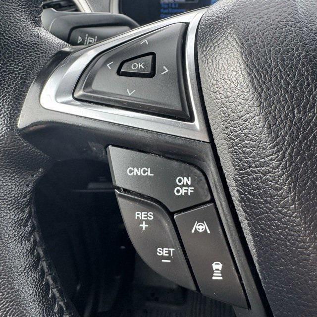 used 2024 Ford Edge car, priced at $26,900