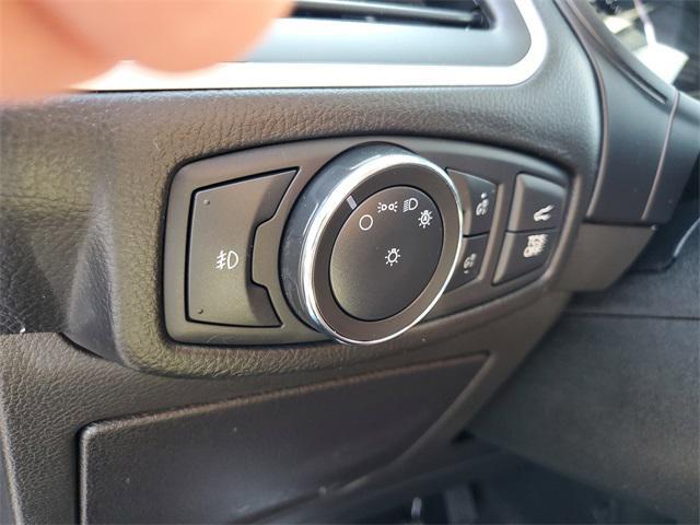 used 2022 Ford Edge car, priced at $25,900