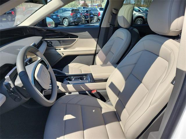 new 2025 Lincoln Nautilus car, priced at $61,020