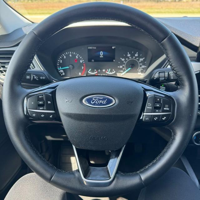 used 2022 Ford Escape car, priced at $23,900