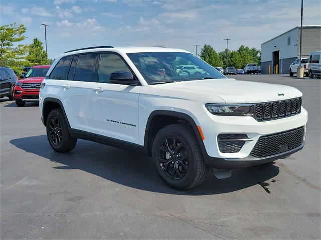 used 2024 Jeep Grand Cherokee car, priced at $35,900