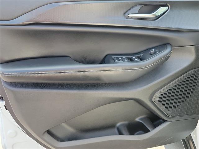 used 2024 Jeep Grand Cherokee car, priced at $35,900