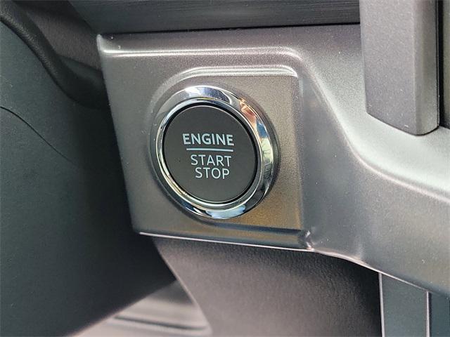 new 2025 Ford F-150 car, priced at $62,585