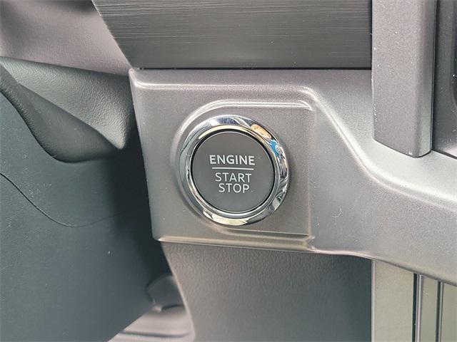 new 2025 Ford F-150 car, priced at $63,640