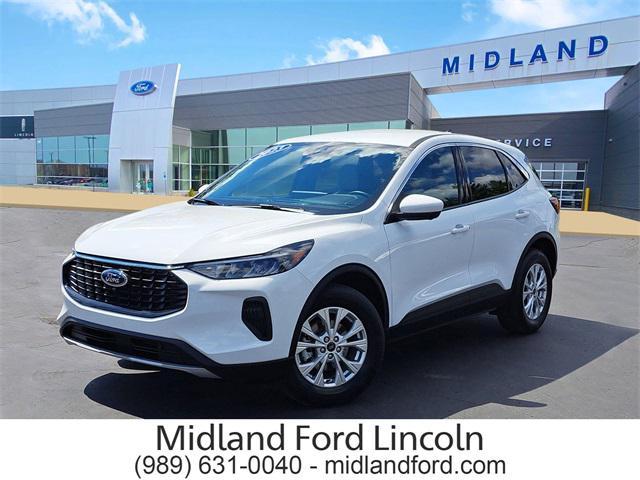 used 2023 Ford Escape car, priced at $27,900