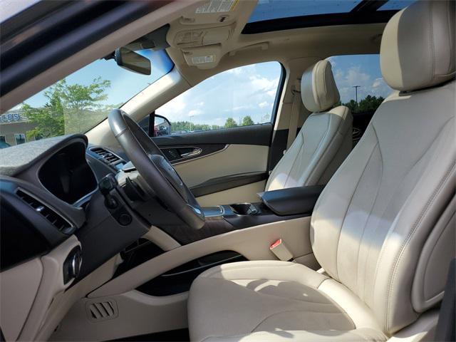 used 2020 Lincoln Nautilus car, priced at $24,900