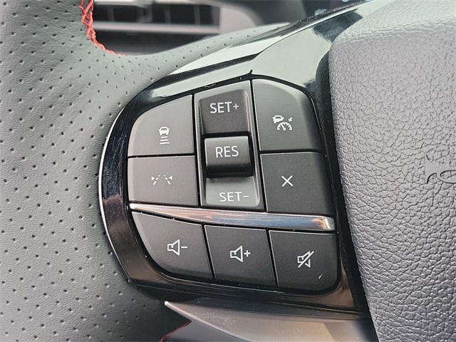 new 2025 Ford Explorer car, priced at $52,735