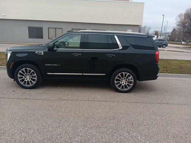 new 2025 GMC Yukon car, priced at $88,355