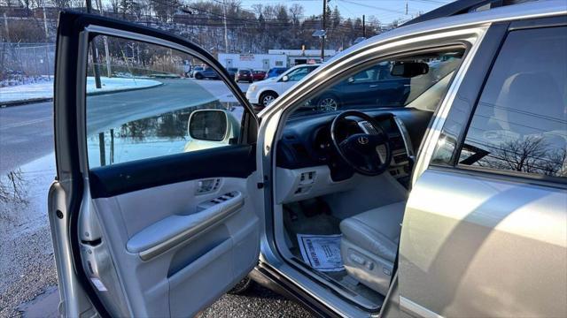 used 2006 Lexus RX 400h car, priced at $6,850