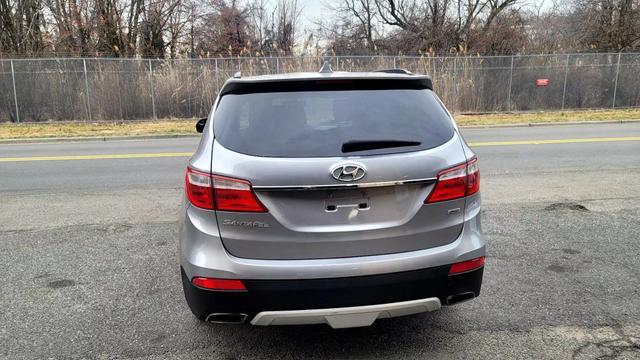 used 2016 Hyundai Santa Fe car, priced at $7,450