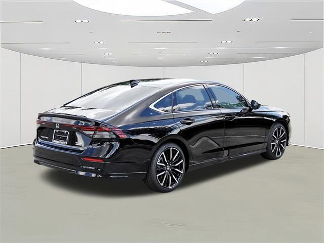 new 2025 Honda Accord Hybrid car, priced at $38,832