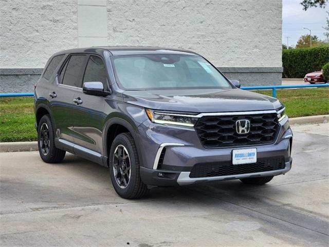 new 2025 Honda Pilot car, priced at $50,168